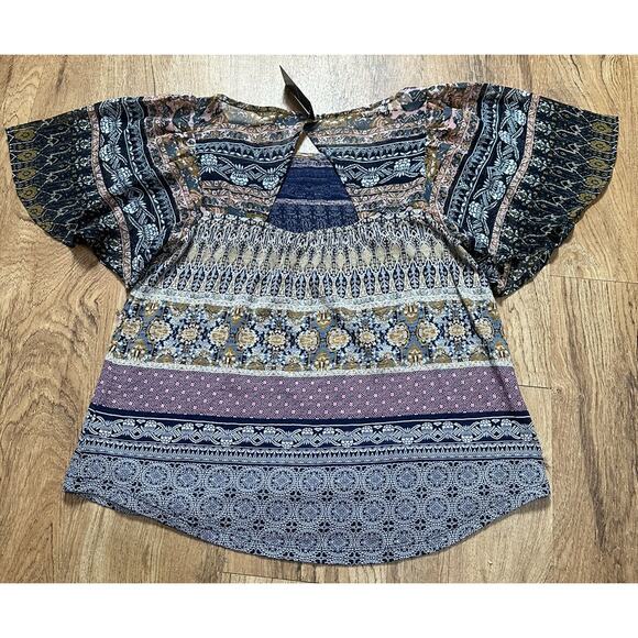 Lucky Brand Multicolor Pullover Top With Sheer Flutter Sleeves Size Medium NWT - Picture 2 of 2